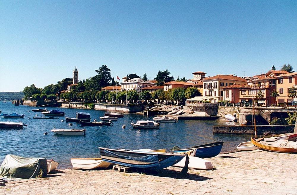 Lago Maggiore 레사 외부 사진
