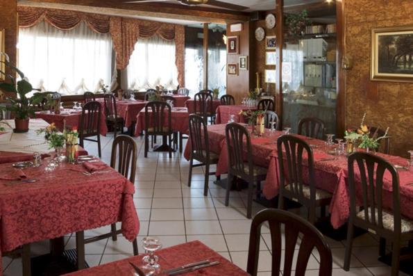 Lago Maggiore 레사 외부 사진