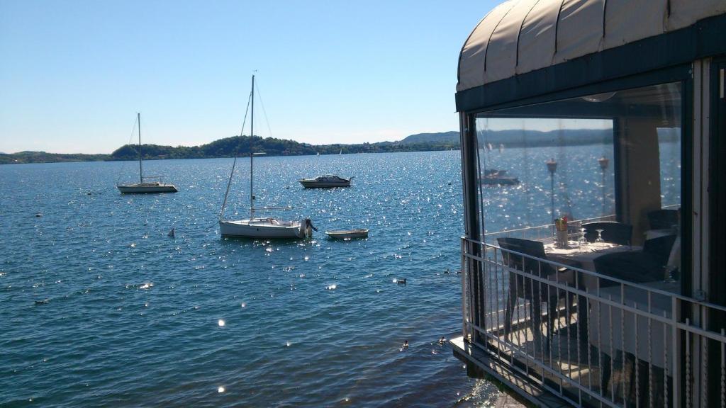 Lago Maggiore 레사 외부 사진
