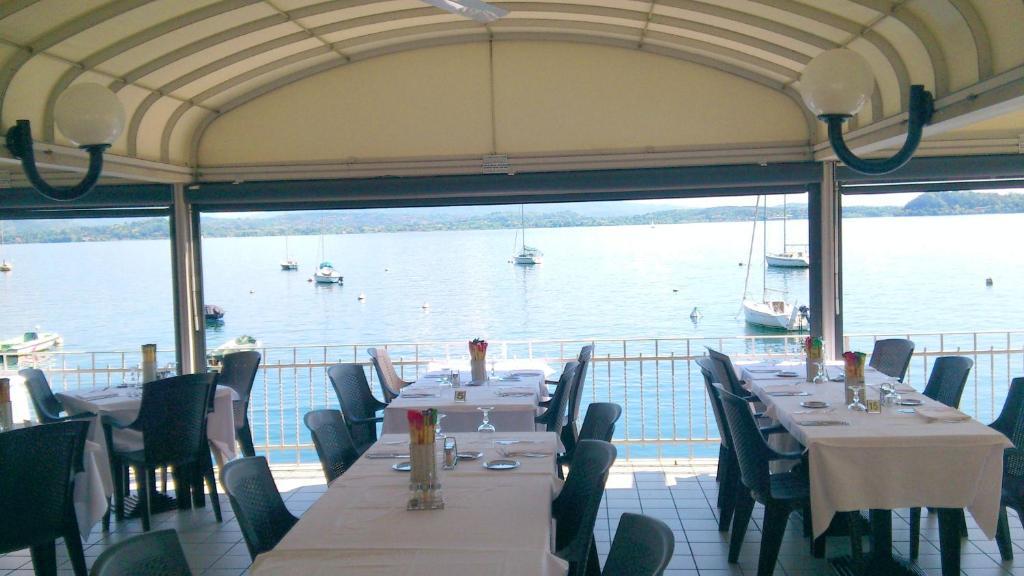 Lago Maggiore 레사 외부 사진